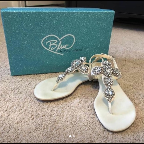 betsey johnson bloomer flat sandals